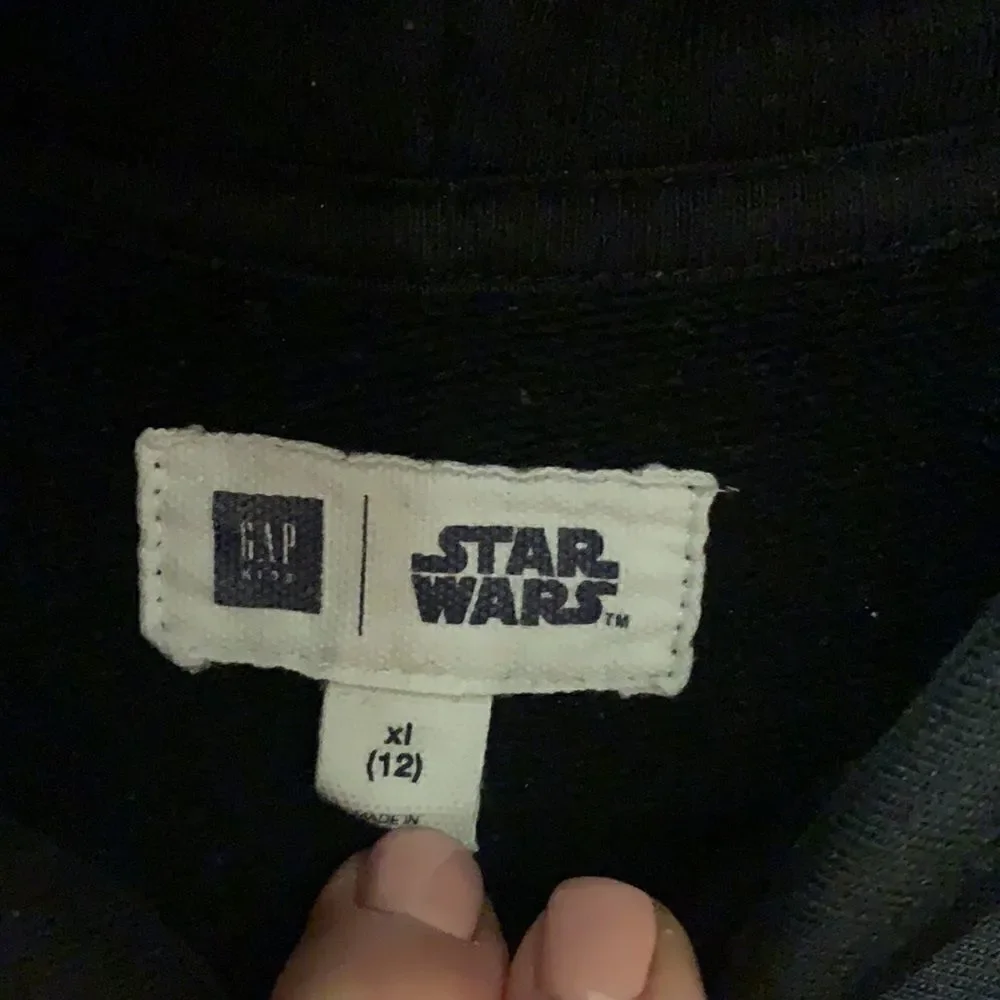 🎉1 hr sale 🎉Star Wars hoodie